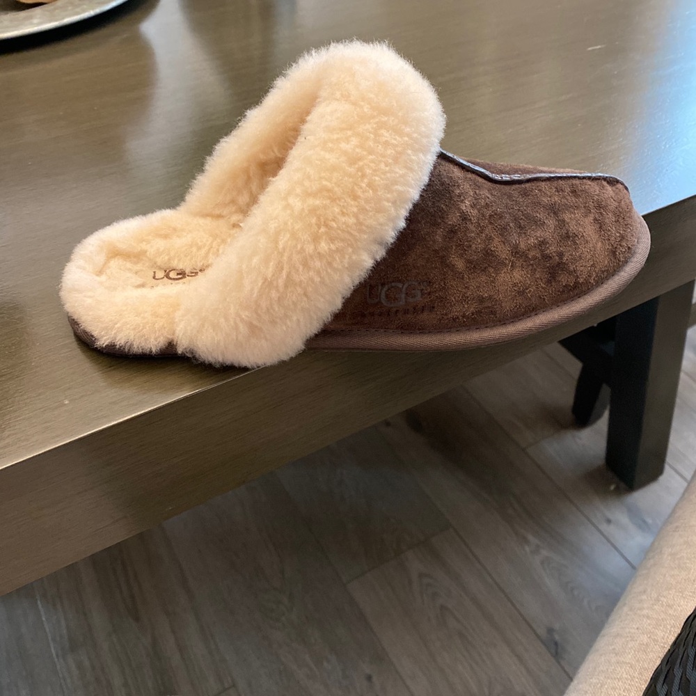 Ugg slippers